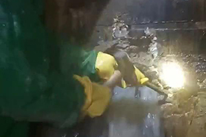 湖北消防水池堵漏施工视频